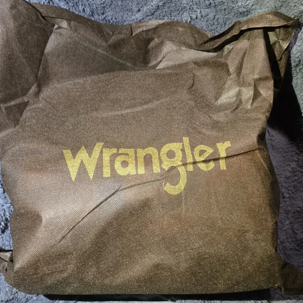 Wrangler W Barrel Purse